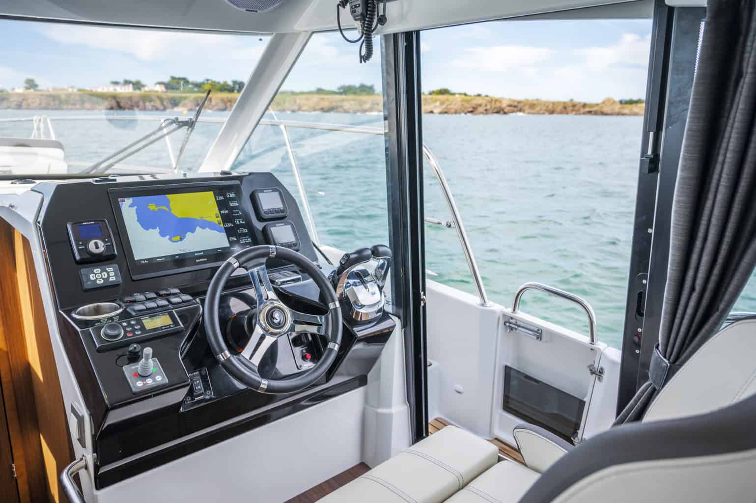 Beneteau Antares 11 | Chesapeake Bay Magazine