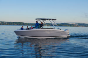 On Boats: Cobalt R6 Outboard