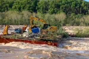 VIDEO: Construction Barges Break Loose in Potomac Amid Flooding