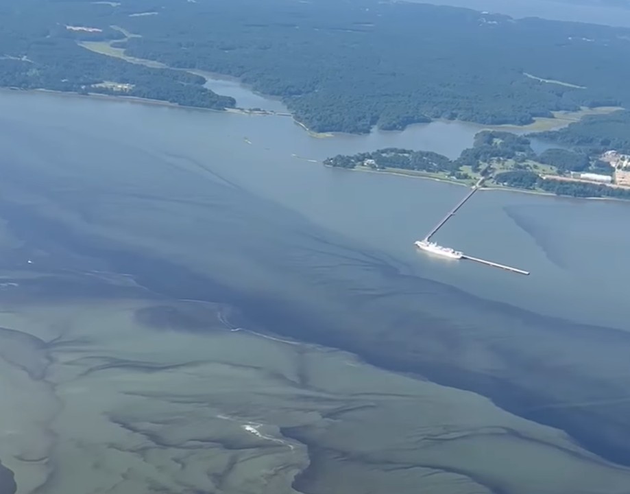 VIDEO: Dramatic View of Harmful Algae Bloom in York River