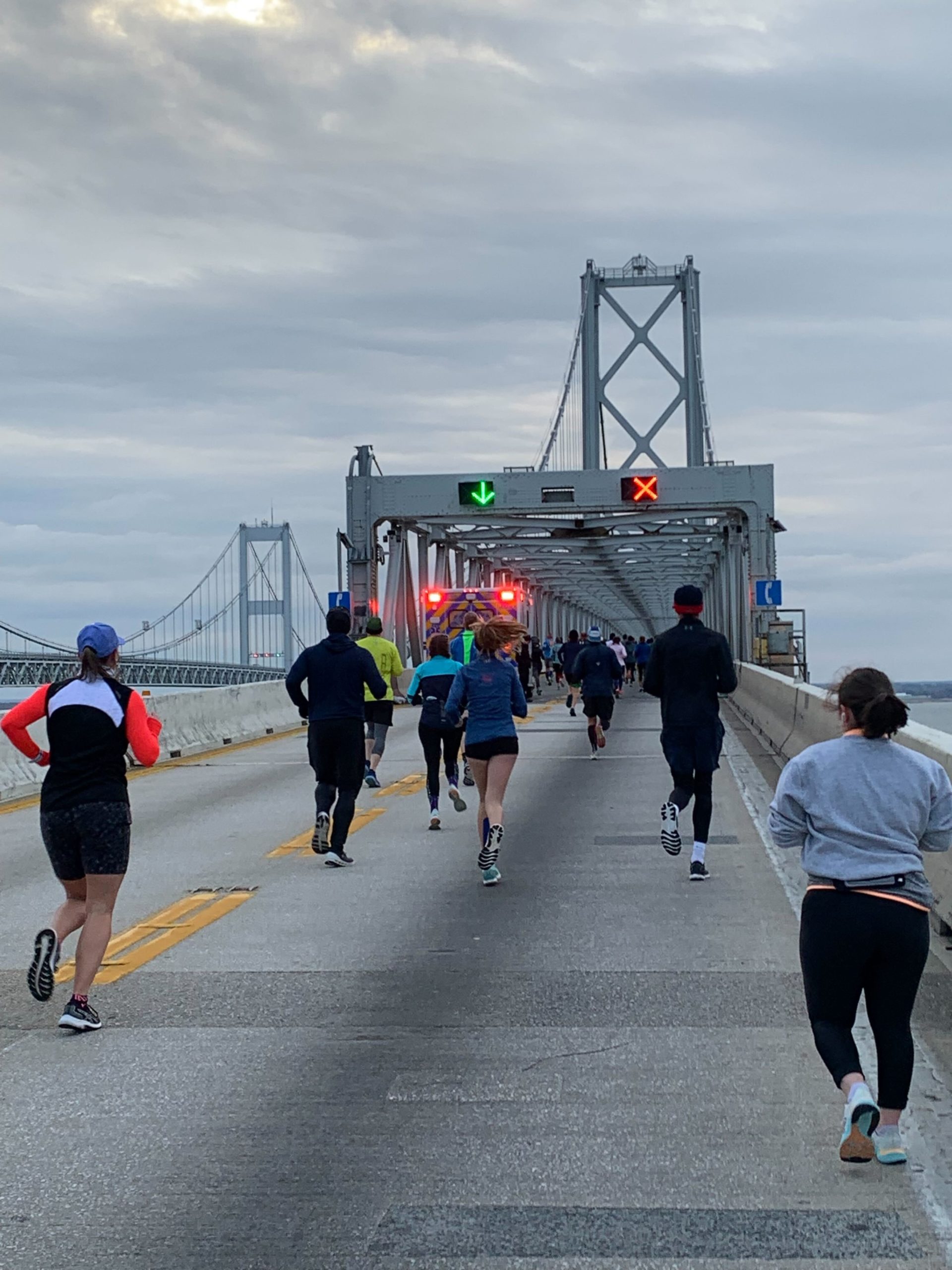 PHOTOS Thousands Cross the Bay Bridge on Foot in 10K Race Chesapeake