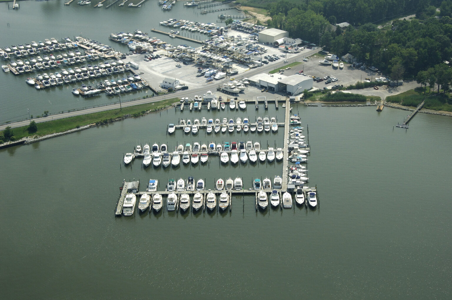 anchor yacht basin fuel dock